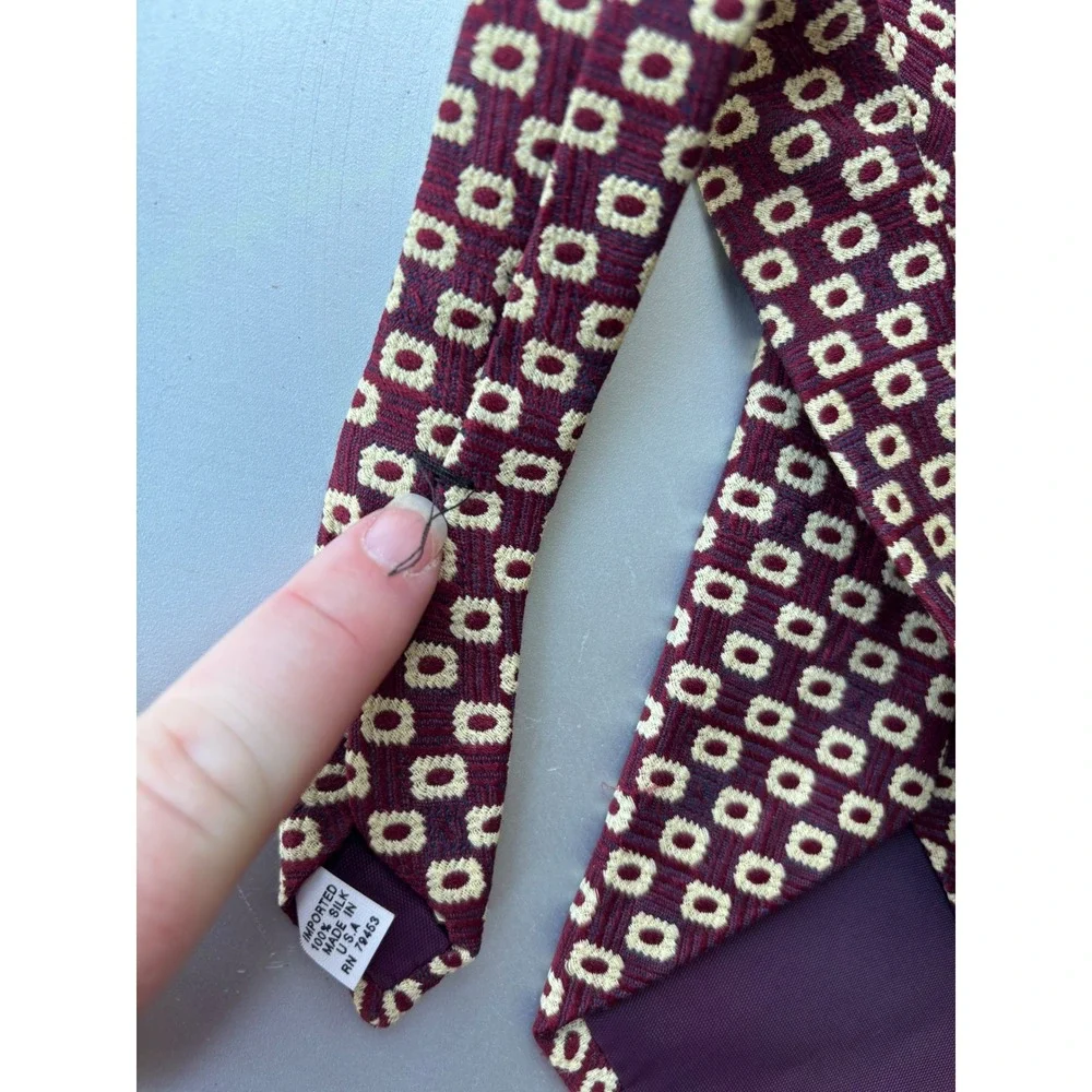 Meeting Street Burgundy Cream Geometric Medallion 100% Silk Tie Made in USA
